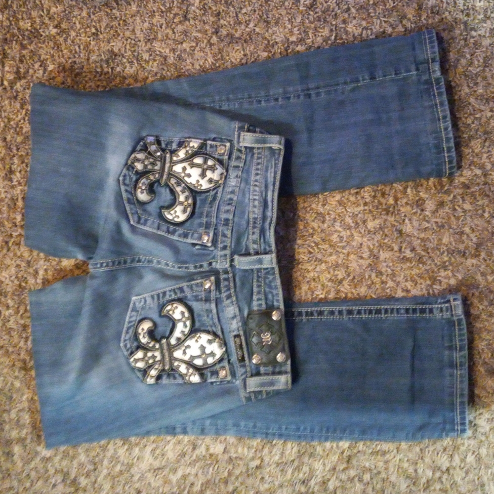 Jeans - Picture 3 of 3